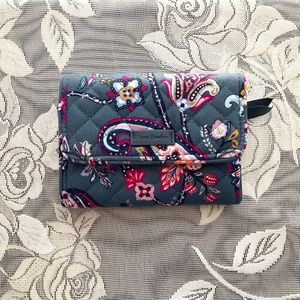Vera Bradley RFID wallet